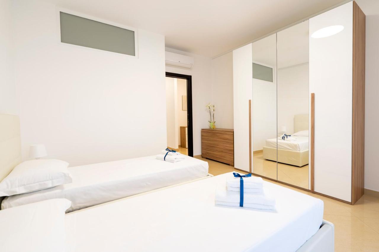 Boscoincitta Apt With Garage And Whirlpool Tub 바리 외부 사진