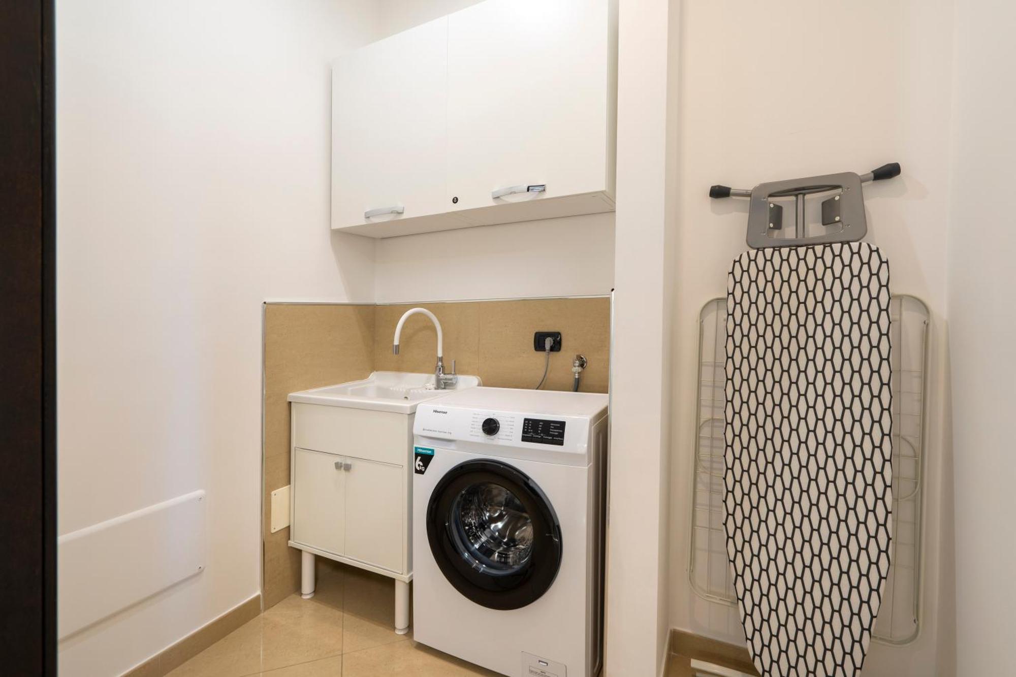 Boscoincitta Apt With Garage And Whirlpool Tub 바리 외부 사진