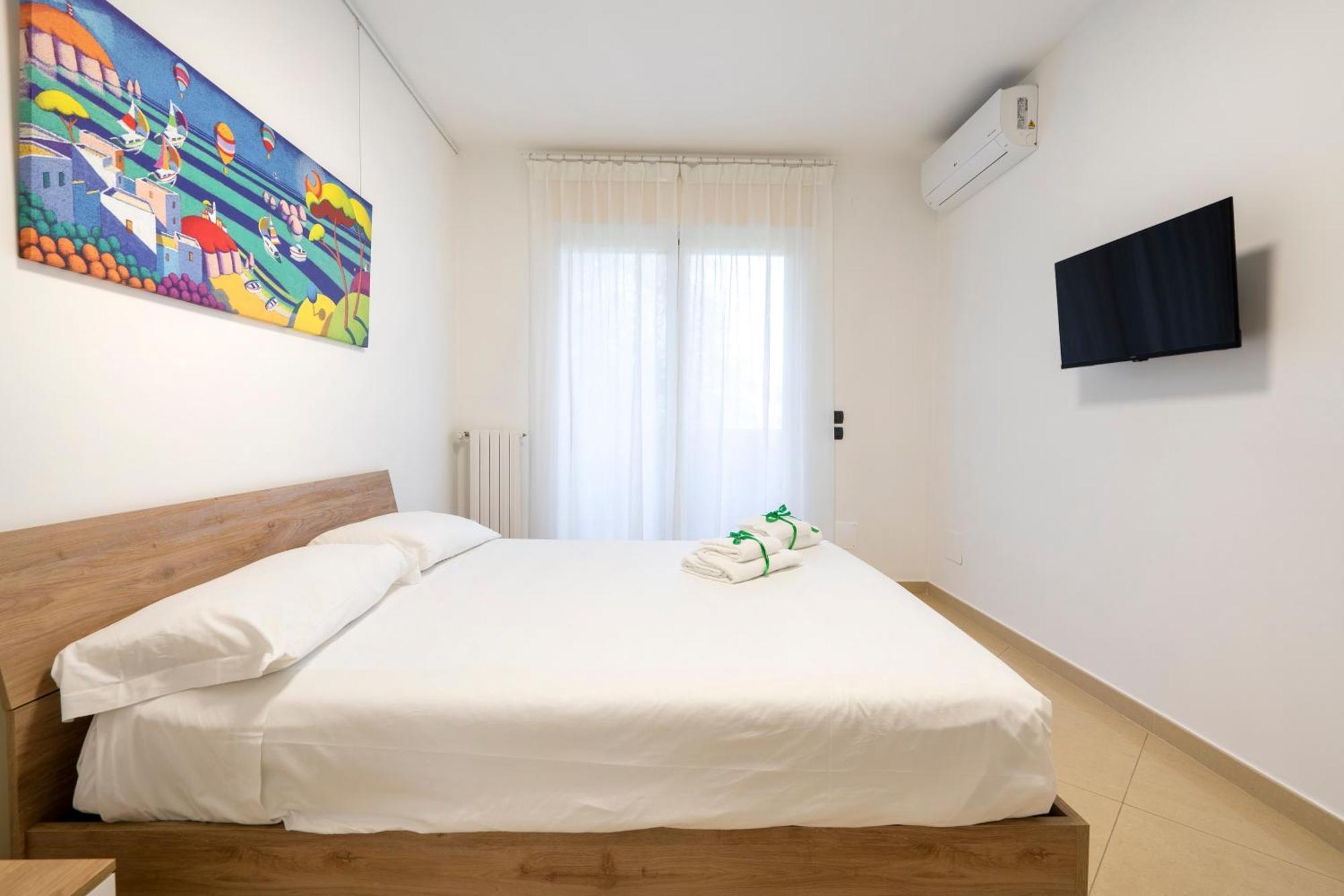 Boscoincitta Apt With Garage And Whirlpool Tub 바리 외부 사진